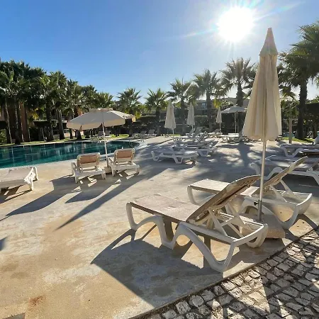 Herdade Dos Salgados-vila Lagoas